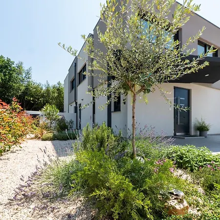 Villa Luxus Monteneto